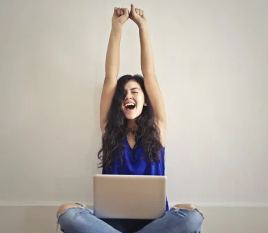 Girl-with-laptop-stretching