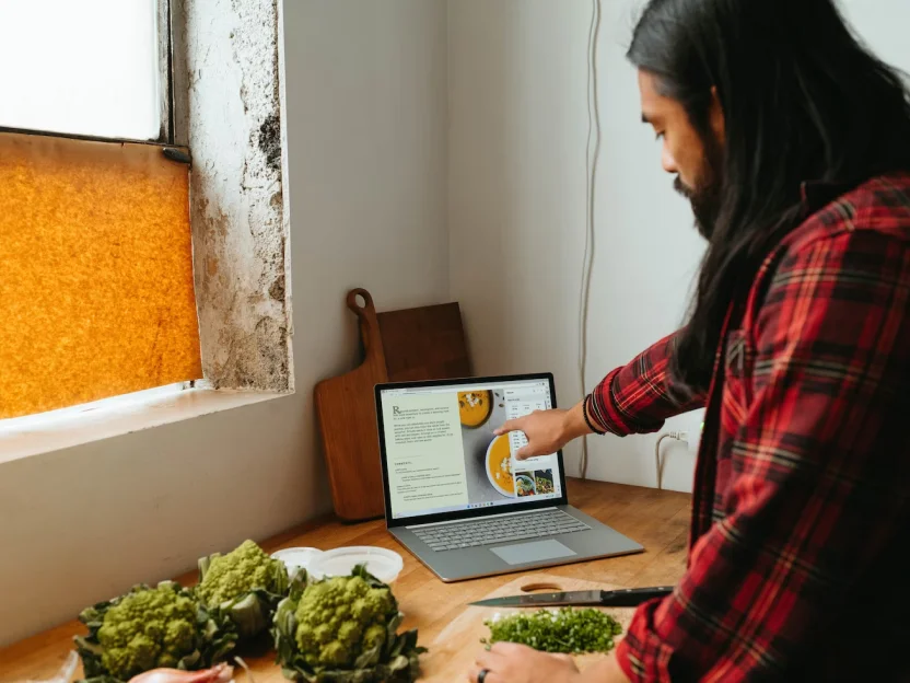 Hipster-laptop-recipe